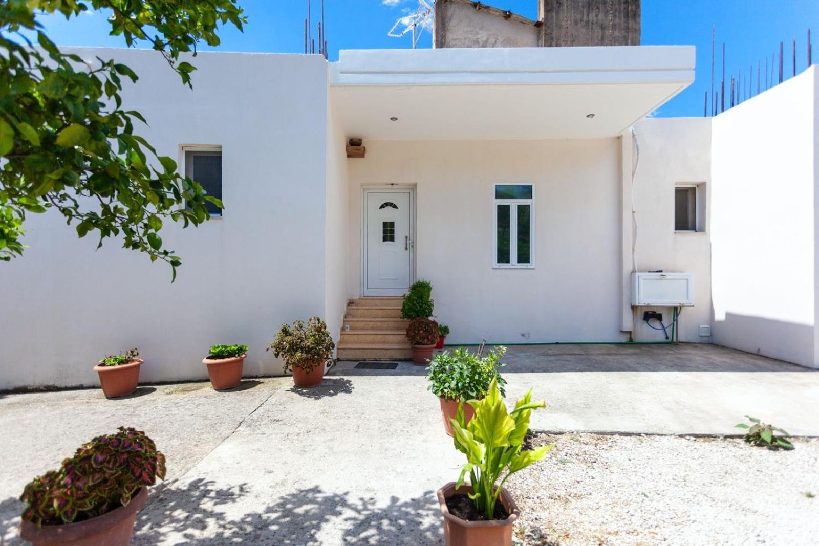 Zacharias Apartments Himare Buitenkant foto