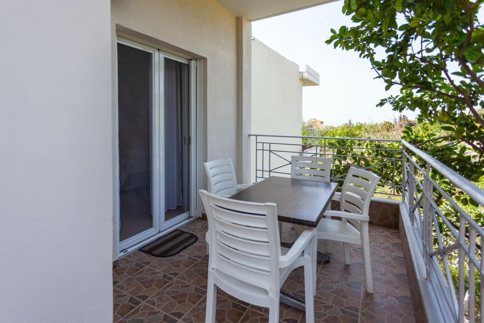 Zacharias Apartments Himare Buitenkant foto